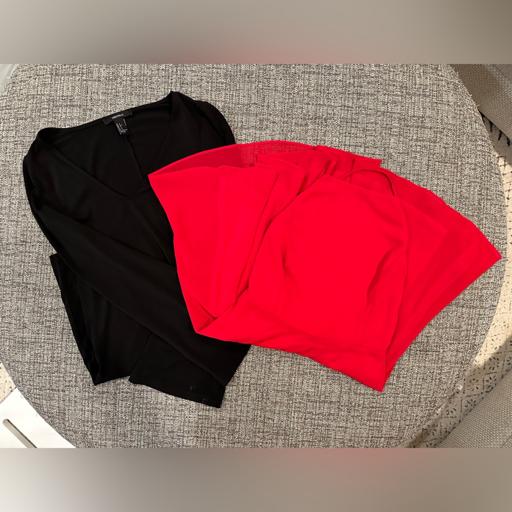 Lulus Letters of love red backless mini & bell sleeve black Forever 21 mini dres
